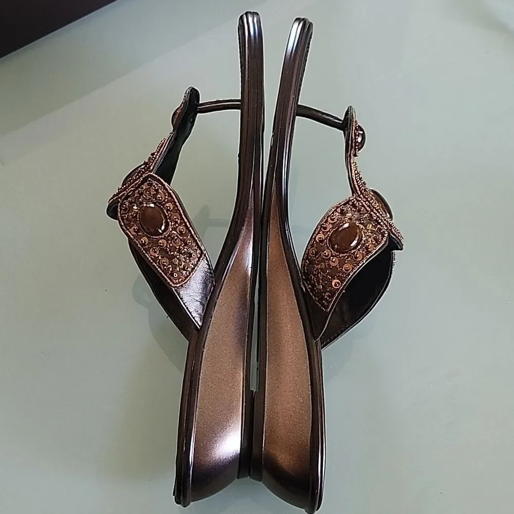 Bandolino Claribel Boho Chic Resort Wear Sandals Size 8.5
